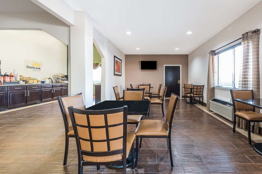 Days Inn & Suites By Wyndham Dallas Facilități foto